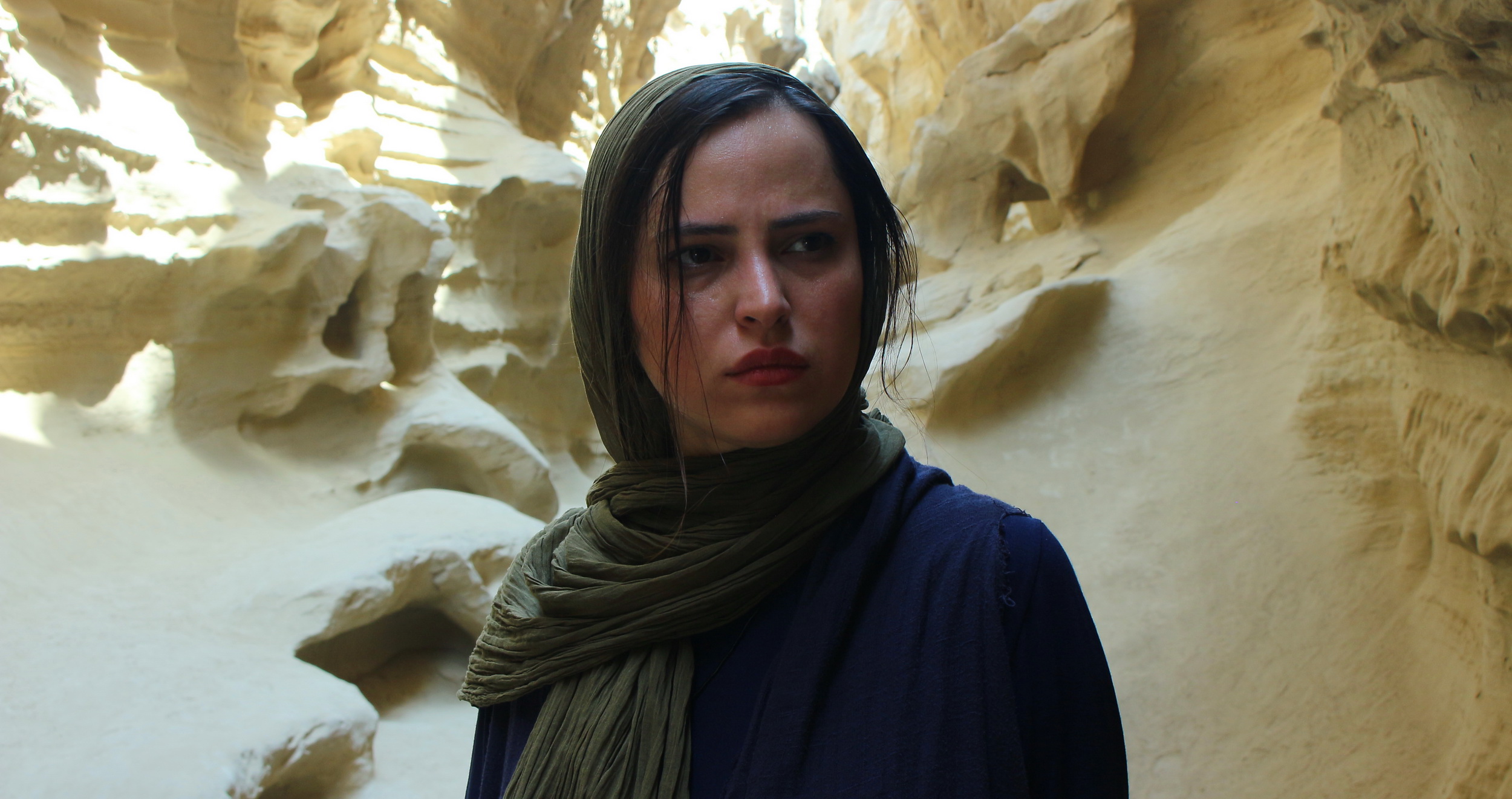 video-section-banner-image